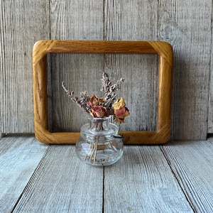 Vintage 5 x 7 Solid Oak Wood Frame with Rounded Corners image 2