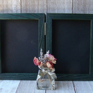 Vintage 5 x 7 Bifold Green Wood Frame Folding Frame