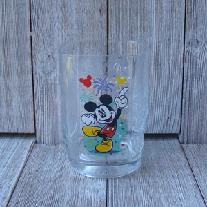 Vintage 2000 Collectible McDonalds Magic Kingdom Drinking Glass