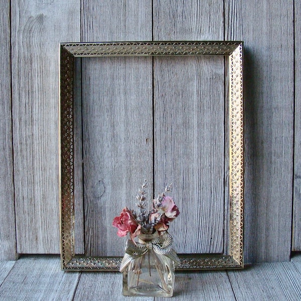 Vintage 8 x 10 Ornate Gold Ormolu Frame