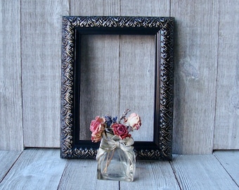 Hand Painted Ornate Black and Gold 5 x 7 Frame