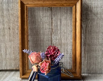 Vintage 5 x 7 Solid Oak Wood Picture Frame