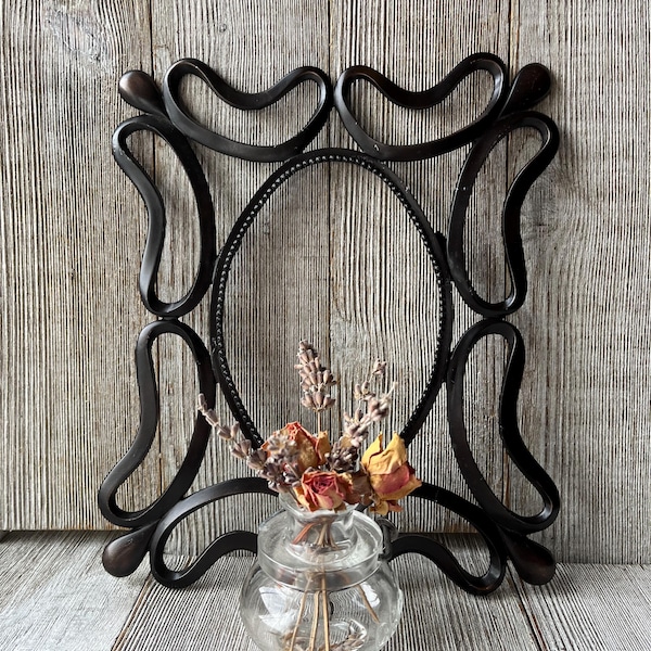 4 x 6 Oval Bronze Toned Metal Picture Frame