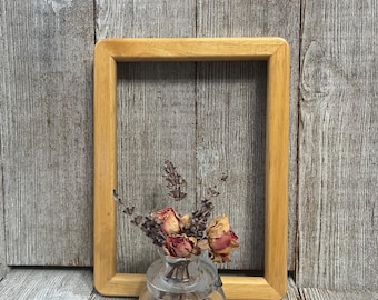 Vintage 5 x 7 Solid Wood Frame with Rounded Corners