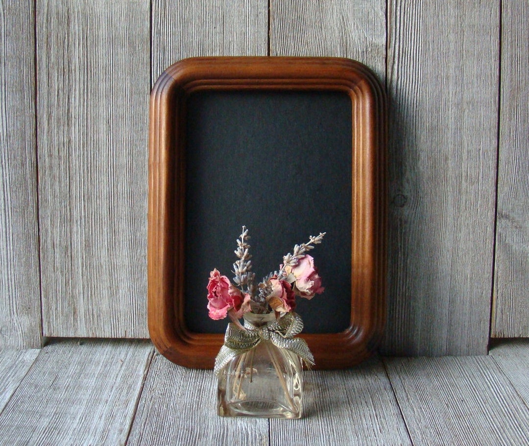 Vintage 5 X 7 Solid Wood Frame With Rounded Corners Etsy