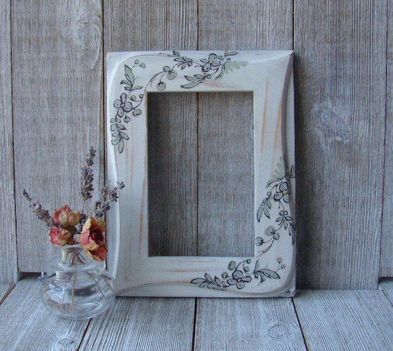 Hand Painted 4 X 6 White Wood Frame With IOD Fairytale Floral
