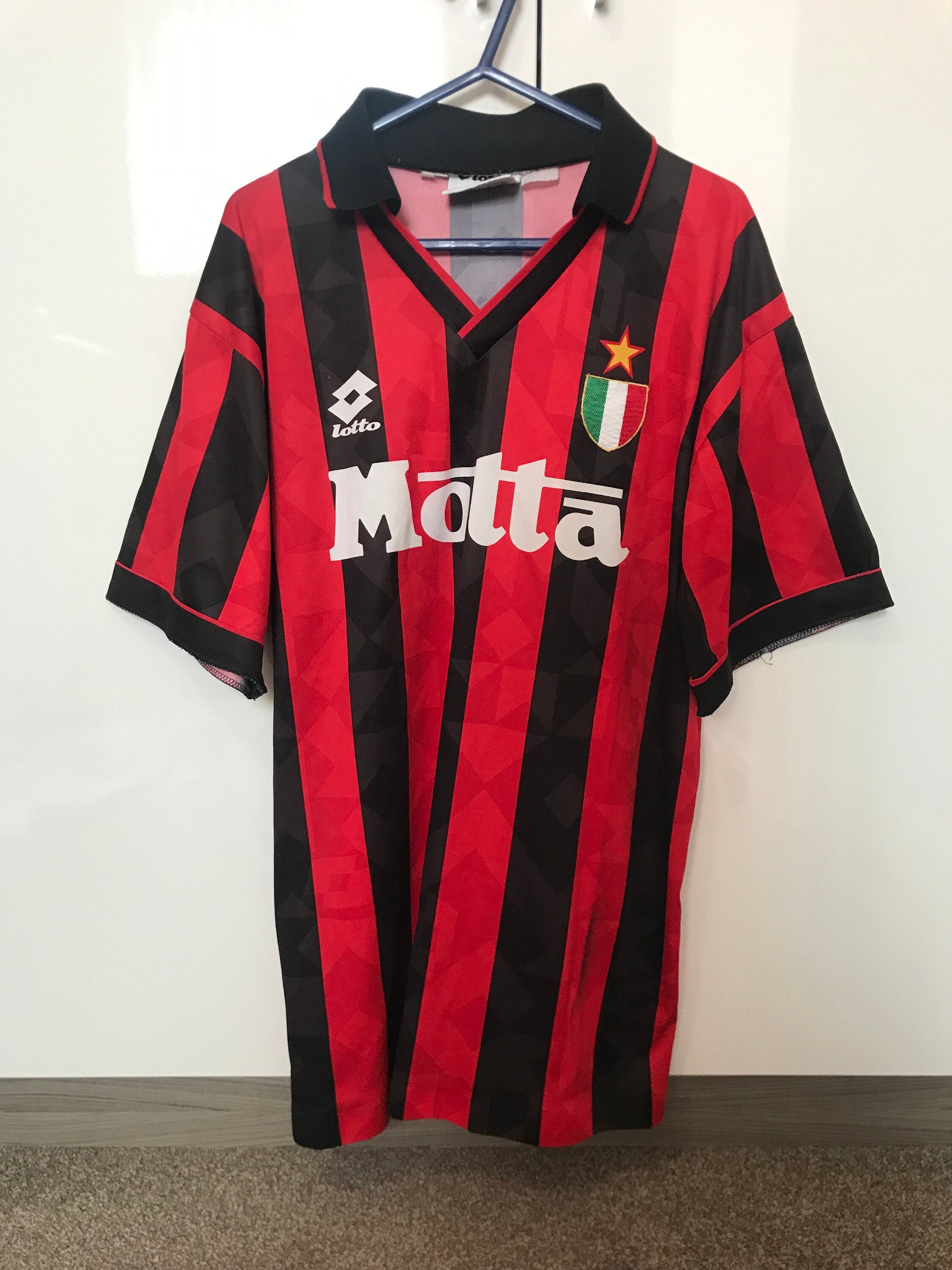 retro ac milan shirt