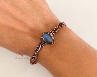 Blue Labradorite Bracelet, handmade wire wrapped copper jewelry for her, boho healing crystal gemstone bracelet for him