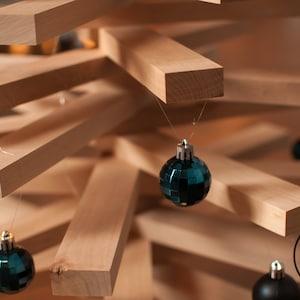 Christmas Tree Alternative 120 cm, Tall Wooden Artificial Xmas Tree, Eco-Friendly Decor, Small Outdoor Tree, Holiday Accent