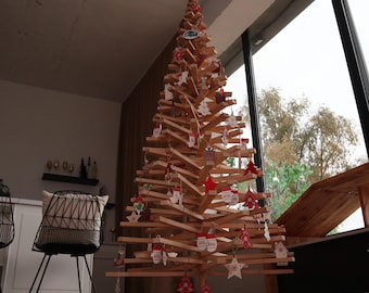 Wooden Christmas Tree: Minimalist Scandinavian Eco Decor for Apartments