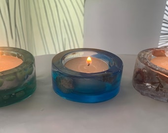 Vier Kerzenhalter - Teelichthalter - Kerzenständer - Teelichthalter-Set