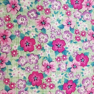 Mini Floral Teal/Pink, Fabric, 100% Cotton, Quilter&#39;s Cotton, by-the-yard and Fat Quarter Increments Available, Floral, Daisy