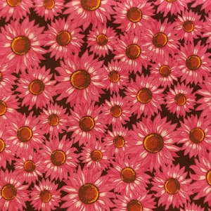 Pink Daisy Fabric, 100% Cotton, Quilter&#39;s Cotton, by-the-yard and Fat Quarter Increments Available, Floral, Daisies