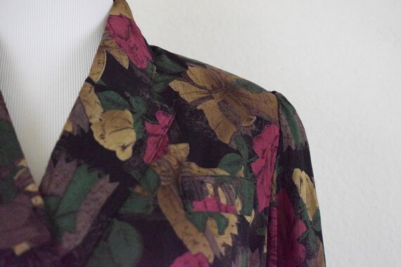 Vintage Dark Floral Sheer Polyester Blouse | 80s … - image 7