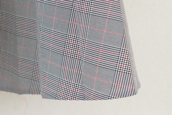 Vintage Glen Check Pleated Skirt | 26 waist - image 8