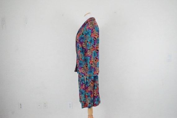 Vintage Floral Rayon Skirt and Jacket Set | Color… - image 3