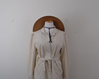 Vintage 80s Beige Cotton/Poly Single-Breasted Trench Coat by DAWN  | size 12