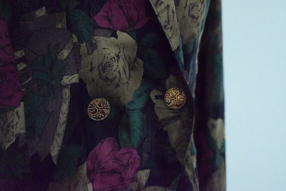 Vintage Dark Floral Sheer Polyester Blouse | 80s … - image 8