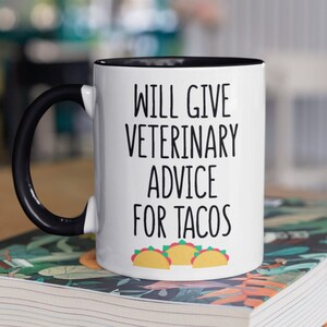 Veterinary technician gift, veterinarian coffee mug, veterinarian birthday, veterinarian Christmas, dog veterinarian, cat veterinarian