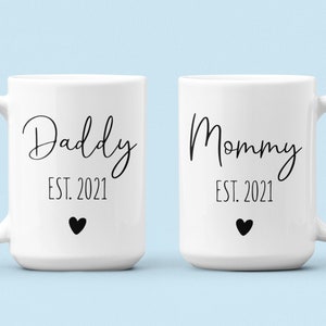 Mommy and Daddy Coffee Mug Set, Baby Shower Gift, First Time Daddy Gift, First Time Mommy Gift, Pregnancy Announcement