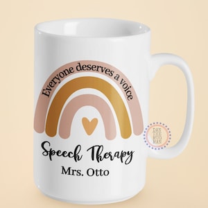 Jeder verdient eine Stimme, Personalisierte Logopädie Tasse, Personalisierte Logopädie Kaffeetasse, Logo Sprachpathologe Geschenk
