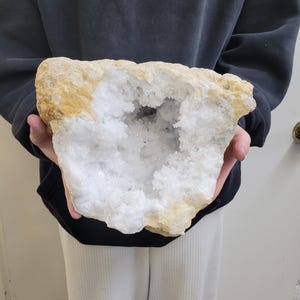 Extra large Quartz Geode