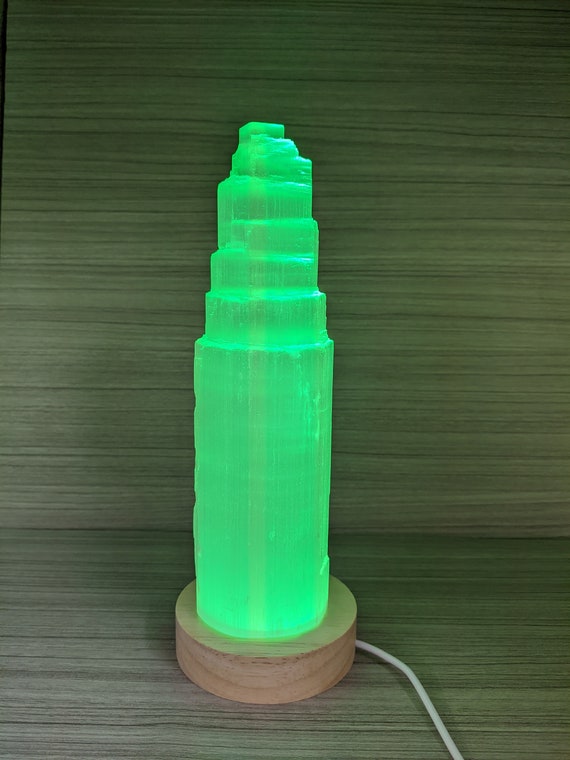 Tour de sélénite avec lumière Del multicolore