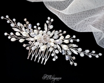 Pearl Crystal Hair Comb, Wedding Hair Comb, Dainty Silver Hair Comb, Floral Hair Comb, Wedding Crystal Headpiece, Bridal Hair Piece