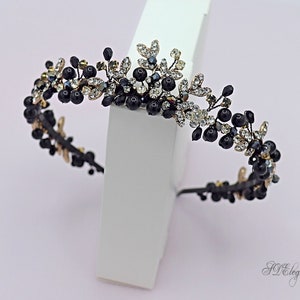 Gothic Wedding Crown, Black Wedding Headband, Wedding Hairpiece, Pearl Crystal Headband, Goth Crystal Tiara, Halloween Crown, Tiara Crown