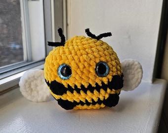 Handmade häkeln Biene Plüsch | Niedliches Amigurumi Hummel Spielzeug | Kuscheliges Geschenk für Bienenliebhaber