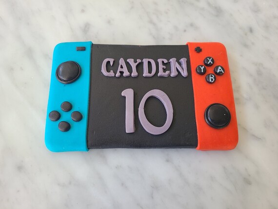Nintendo Switch Edible Fondant Cake Topper Personalized With A Name And Number Nintendo Switch Edible Fondant Cake Topper Personalized With A Name And Number