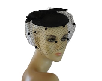Black Pillbox Hat With Veil, Formal Occasion Headwear  display picture 1