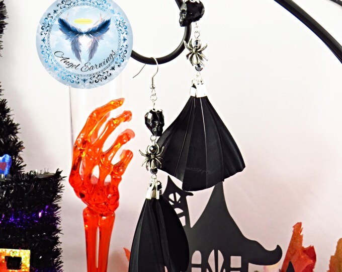 Beware of the Witching Hour - Feathers - Crystal Skulls - Charms - Silver-Plated - Stainless Steel - Hypoallergenic