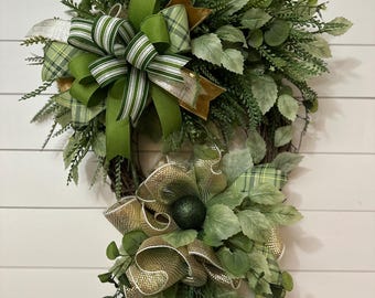 Year round button fern wreath, St. Patrick’s grapevine with beaded grass and sage green leaves, Everyday decor for wall