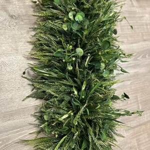 Year round beaded fern greenery arrangement, everyday garland centerpiece with bead grass, mantle table decor, horizontal wall hanging swag