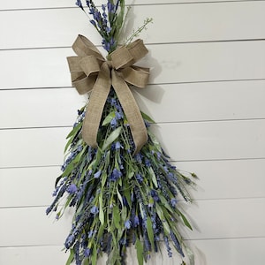 Blue lavender swag, Farmhouse Front door swag wreath, Vertical teardrop wall hanging, centerpiece arrangement for table