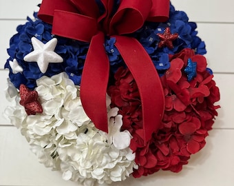 Patriotic wreath with hydrangeas, Red white and blue pantry Cabinet Door mini Wreath, kitchen wreath, front door wreath, Memorial Day decor