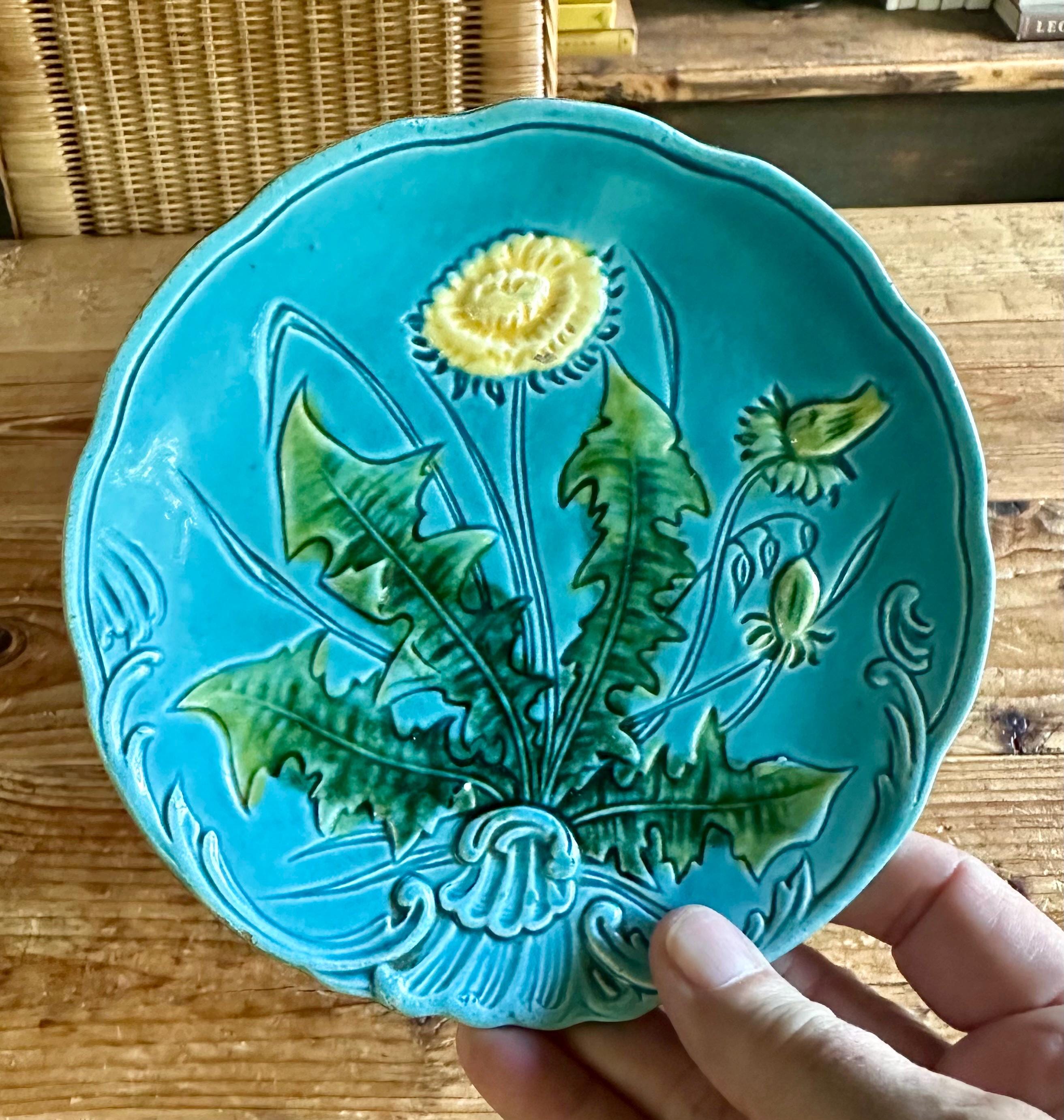 antique mini plate ୨୧ 小さな花柄 プレート グリーン