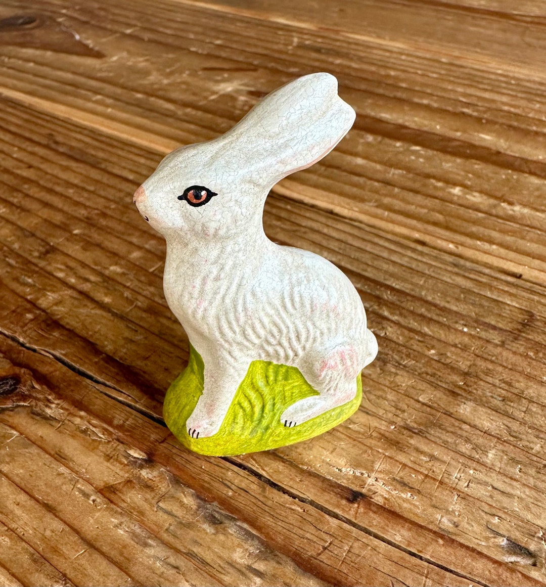 Vaillancourt Chalkware Sitting Rabbit, White Bunny Handpainted - Etsy