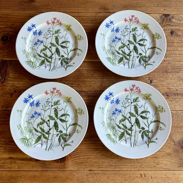 Set of 4 Bernardaud Limoges Porcelain Plates,  Alcée Floral Pattern 8” Lunch Plates