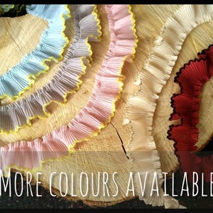 Pencil Shaving Pleated Ruffle Trim with Contrasting Scallop Edge- 3cm Width Doll making Gathered Frilly Edging- Per yard- Dili43