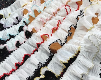 White Ruffle Trim With Scalloped Edge Frill Lace Ribbon | Pencil