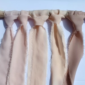 Nastro in chiffon con bordo sfilacciato strappato a mano, tonalità beige, larghezza 38/50 mm, per matrimonio/bouquet/festa