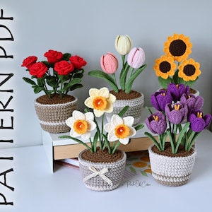 Virkad blommknyte 5 i 1, krokus, påsklilja, tulpan, ros, solros, krukblommamönster, amigurumiväxt (PDF-mönster)