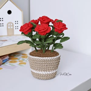Virkad ros i kruka-mönster, virkad blomma, heminredning, amigurumi-växt (PDF-mönster) bild 3