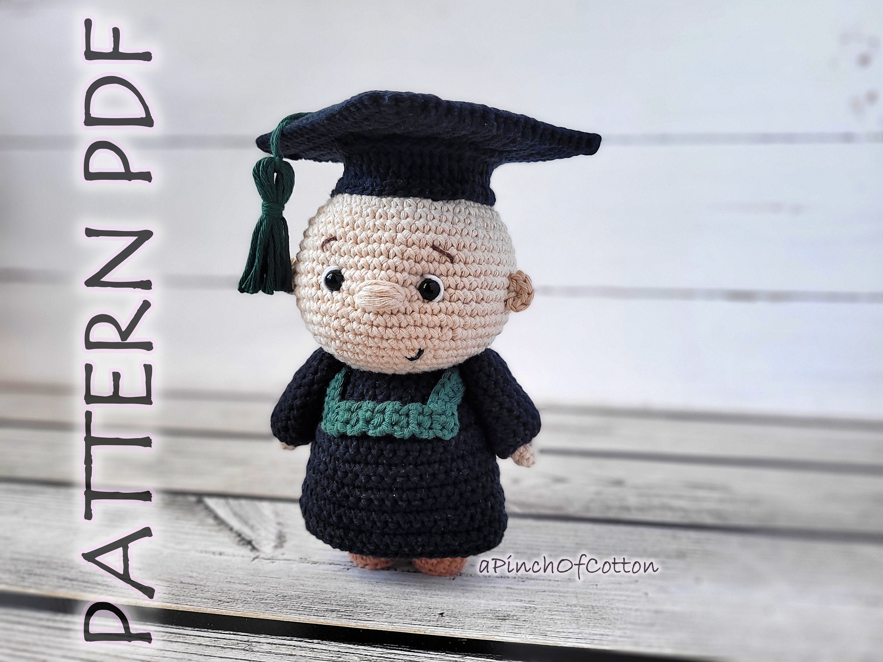 PATR N de crochet Charlie el Graduado graduado de crochet patr n