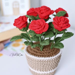 Virkad ros i kruka-mönster, virkad blomma, heminredning, amigurumi-växt (PDF-mönster) bild 4