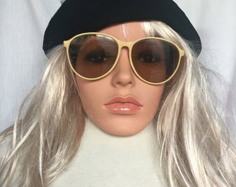 Vintage 70s/80s Mod Oversized Sunglasses by Corning