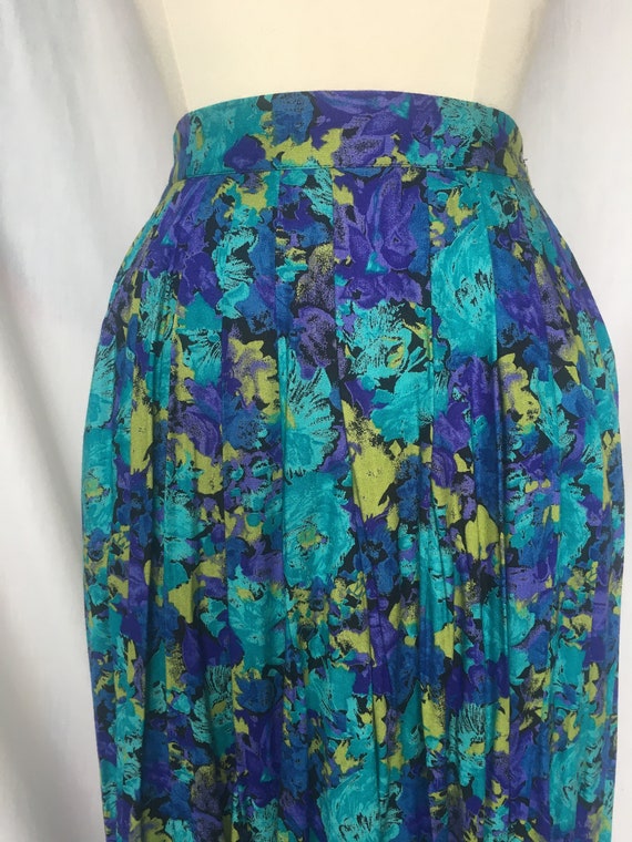 Vintage 90s Floral Midi Skirt in Turquoise,Purple… - image 3