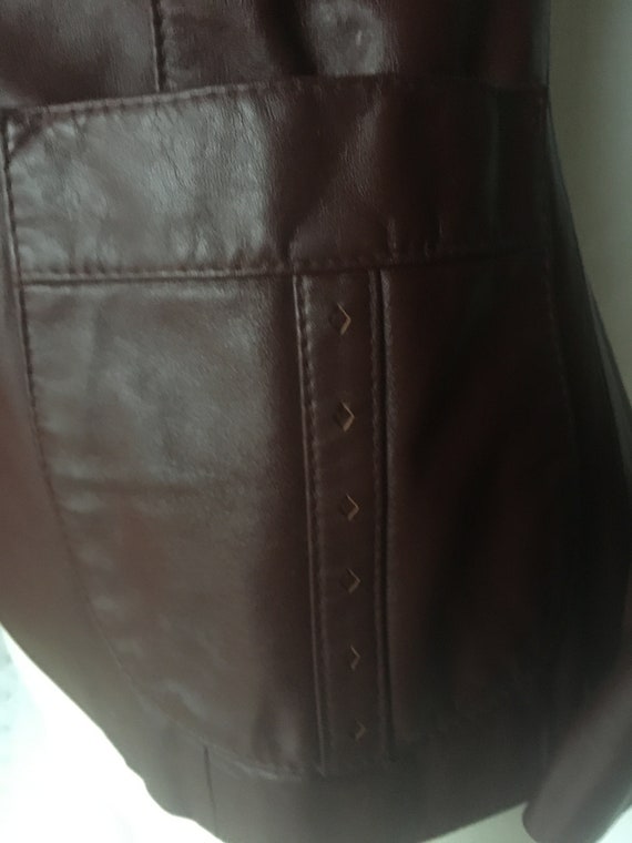 Vintage Etienne Aigner Burgundy/Oxblood Leather F… - image 4